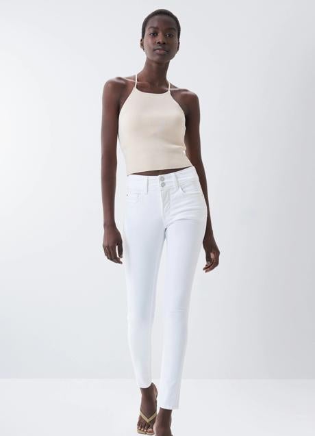 Imagen - Vaqueros blancos de Salsa Jeans, 89,95€.
