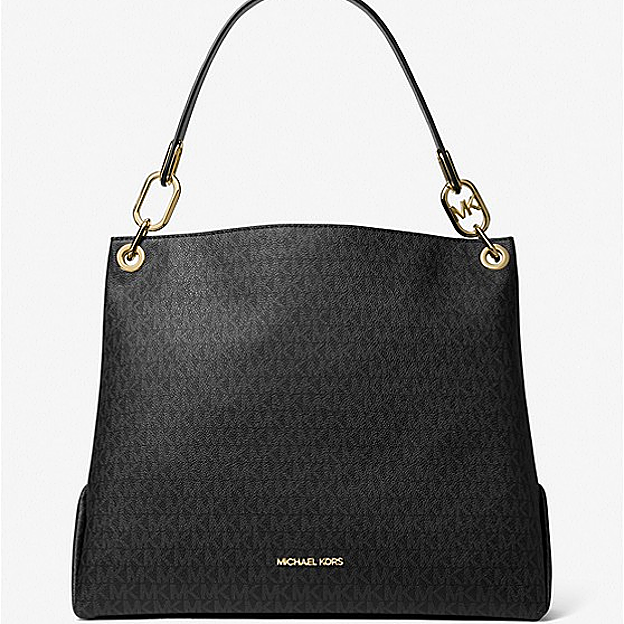 El bolso negro de de Michael Kors.