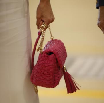 Imagen secundaria 1 - Los detalles del look de la reina Letizia.