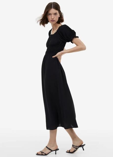 Imagen - Vestido negro de H&M (29,99 euros)
