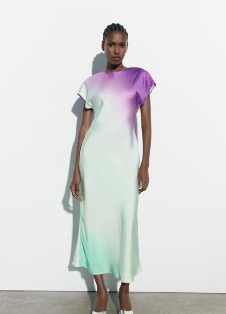 Imagen - Vestido de satén con estampación tie dye, 39,95€.
