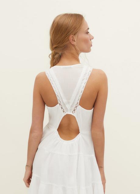 Imagen - Vestido blanco de Stradivarius (22,99 euros)