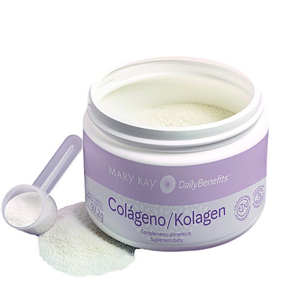 El colágeno de Mary Kay es en formato polvo, se puede disolver en bebida o comida y contiene péptidos de colágeno marino, vitamina C y biotina (50€).