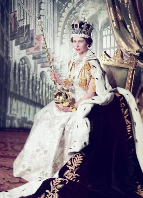 Imagen - La reina Isabel II tras su coronación.