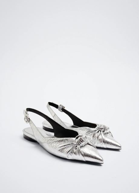 Imagen - Bailarinas metalizadas de Parfois. Foto: Parfois.
