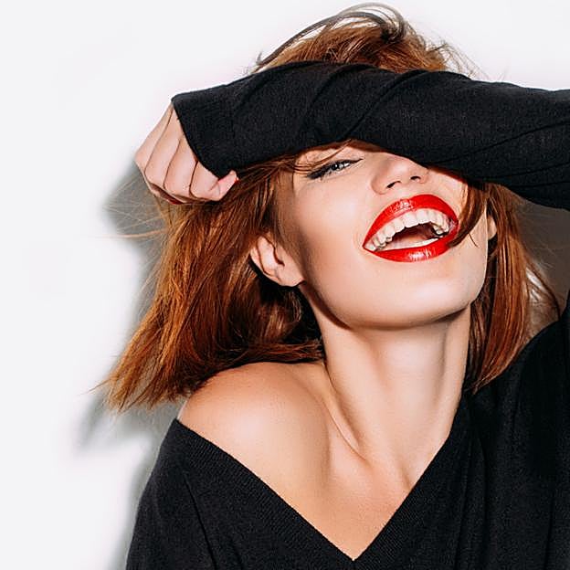 Divertirse es tendencia: descubre las novedades de beauty y moda que te esperan en el Mujerhoy Fest