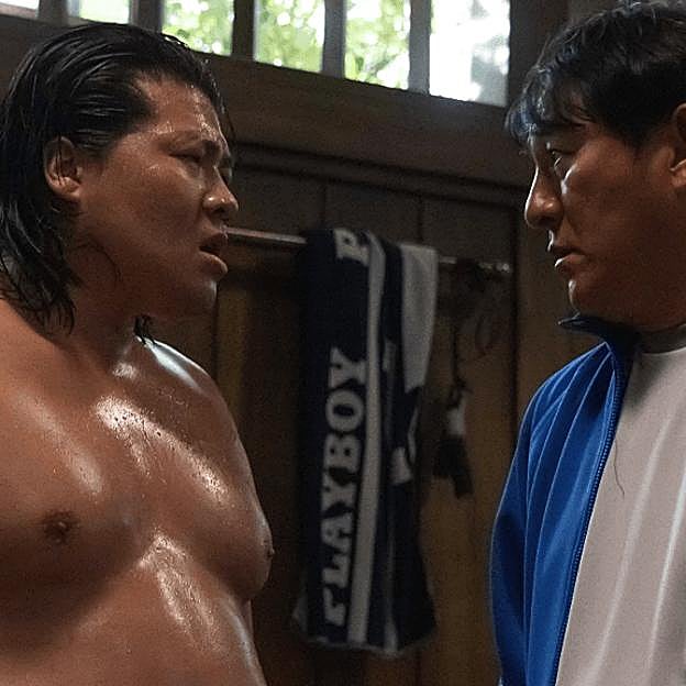 Fotograma de la serie de Netflix, El aprendiz de sumo. 