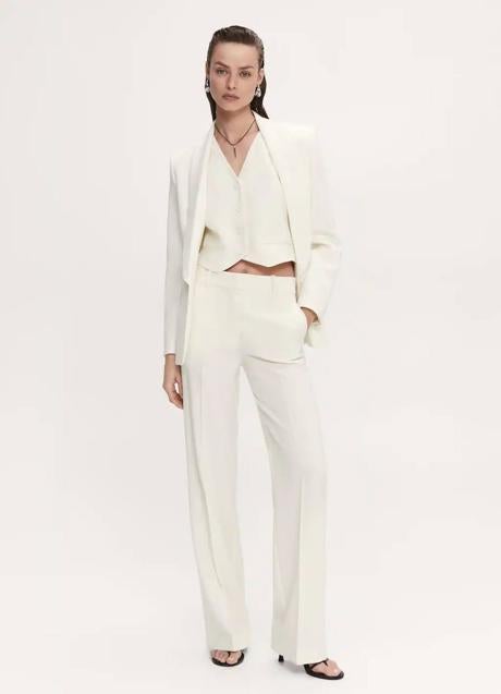 Imagen - Total look de traje blanco