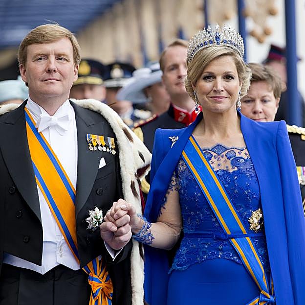 Máxima y Guillermo, el día de su coronación como reyes de Holanda.