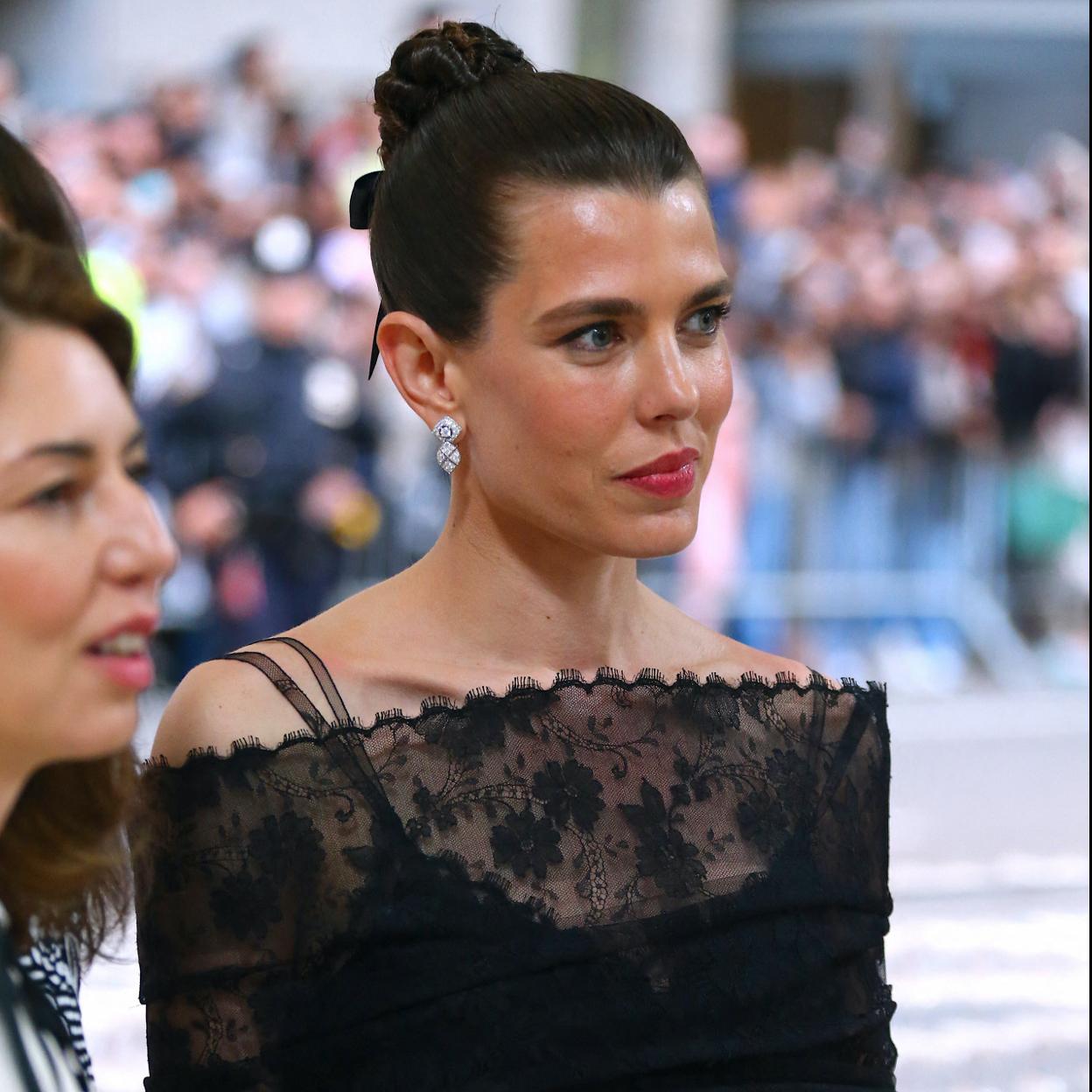 Carlota Casiraghi llega a la Gala Met 2023.