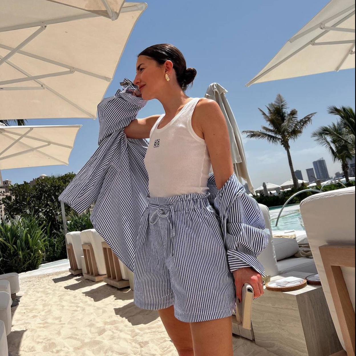 La influencers lleva el total look de rayas favorito para verano