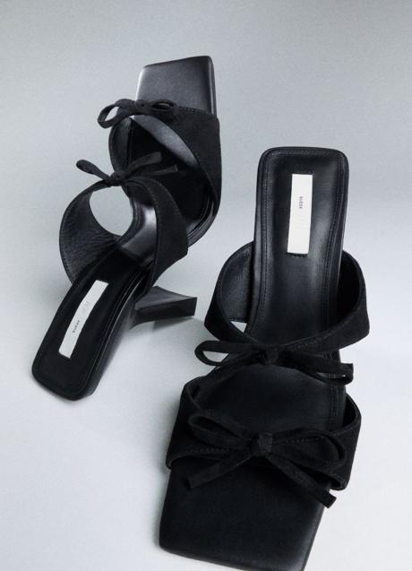 Imagen - Sandalias negras de H&M (69,99 euros)