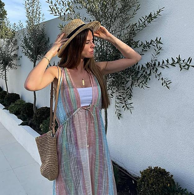 El vestido largo viral de Parfois fresquito y bonito que todas las influencers quieren llevar este verano