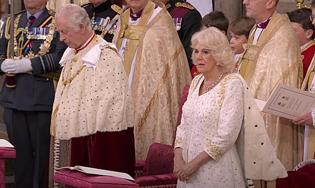 Los reyes Carlos III y la reina Camilla.