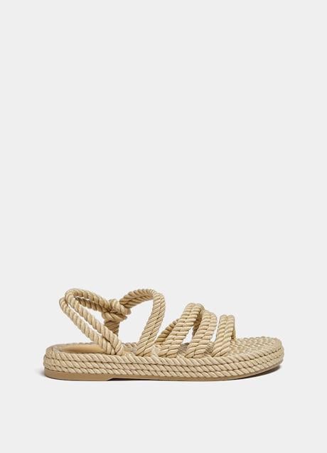 Imagen - Sandalias con cuerdas de Pull & Bear (29,99 euros)