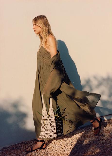 Imagen - Vestido caqui de Massimo Dutti (79,95 euros)