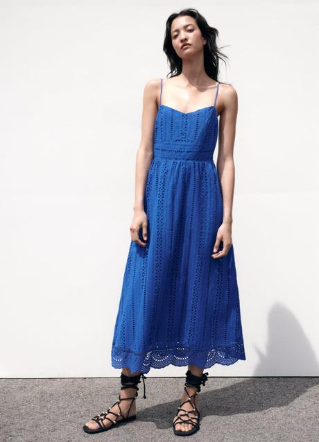 Imagen - Vestido azul de Zara (49,99 euros)