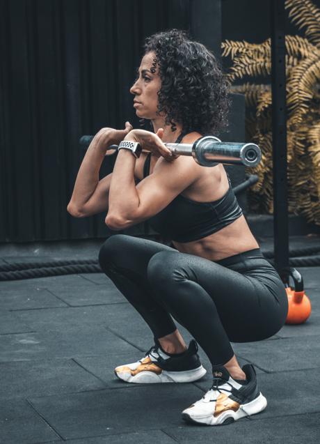 Imagen - Mujer haciendo ejercicio/PEXELS