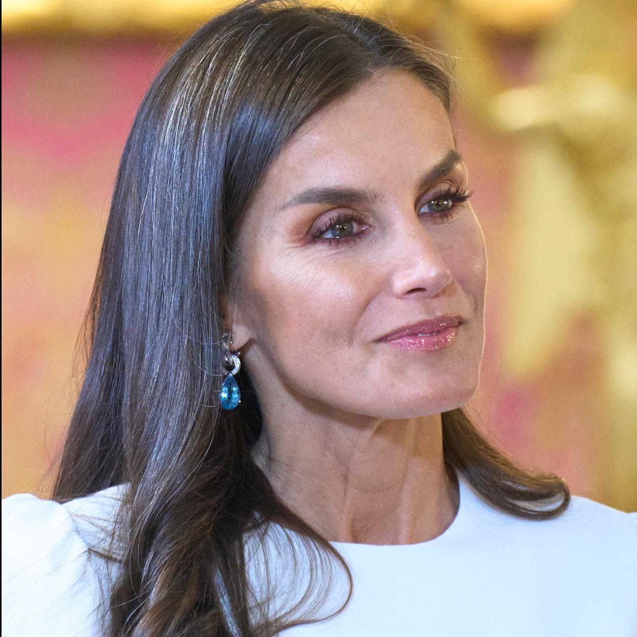La reina Letizia y su melena con canas.
