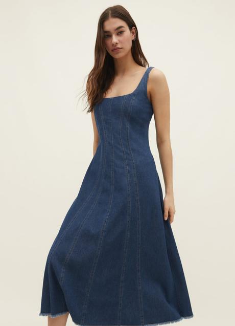 Imagen - Vestido vaquero de Stradivarius (35,99 euros)