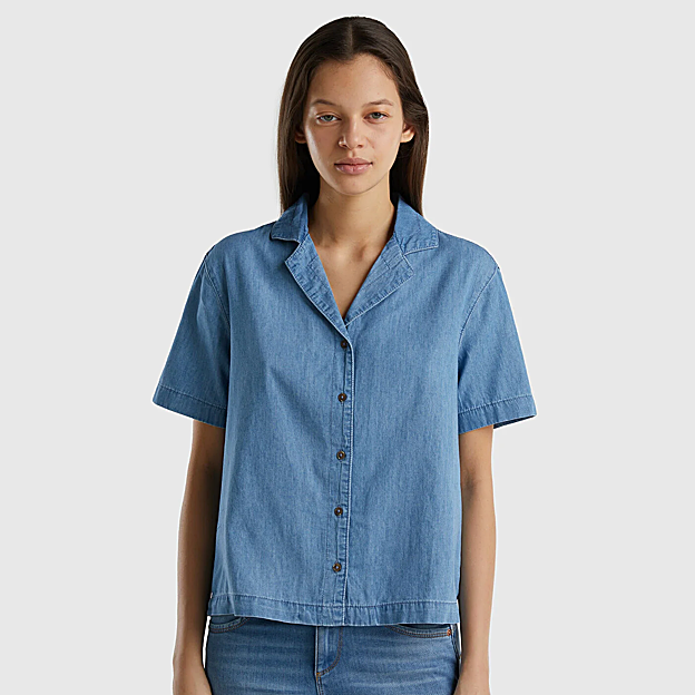 Imagen principal - Las camisas vaqueras de Benetton, Salsa y Levis.