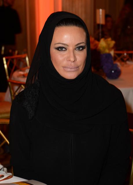 Imagen - La exprincesa Kasia Gallanio asiste al primer 'Festival de la Moda Islámica' de París en 2009. / GTRES