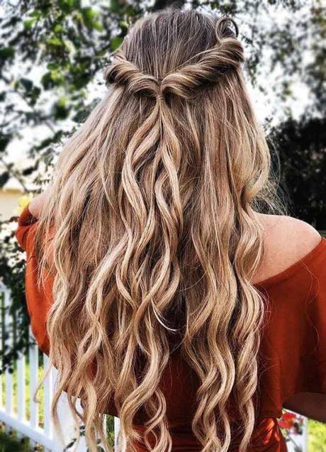 Imagen - Semirecogido corona para pelo largo