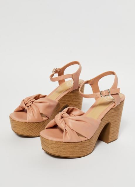 Imagen - Sandalias rosas de Sfera (25,99 euros)