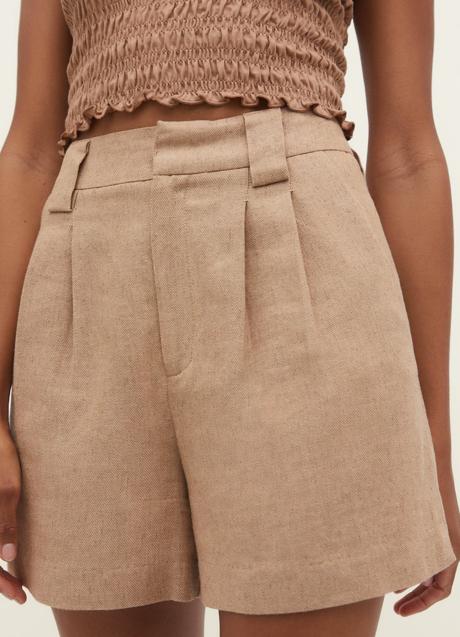 Imagen - Bermudas de lino de Stradivarius (35,99 euros)