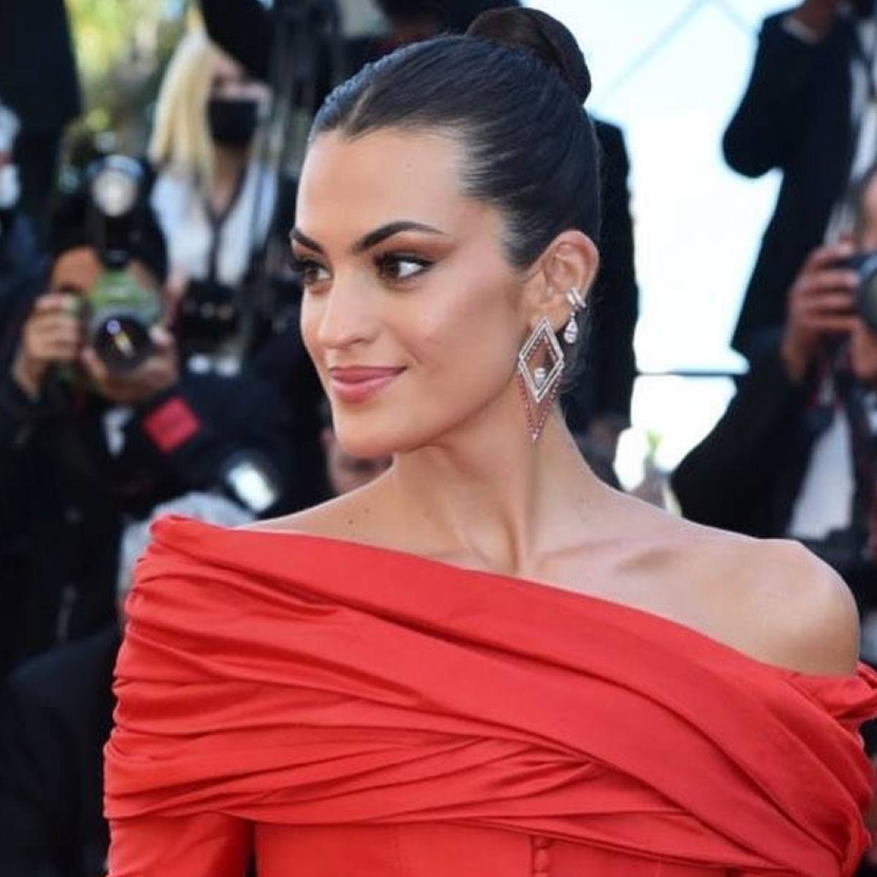 Marta Lozano con maquillaje para disimular granos