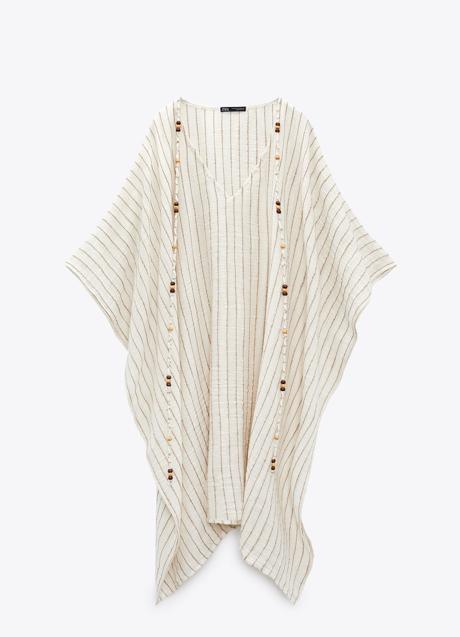 Imagen - Caftán de rayas en color crudo con abalorios de Zara. Foto: Zara.
