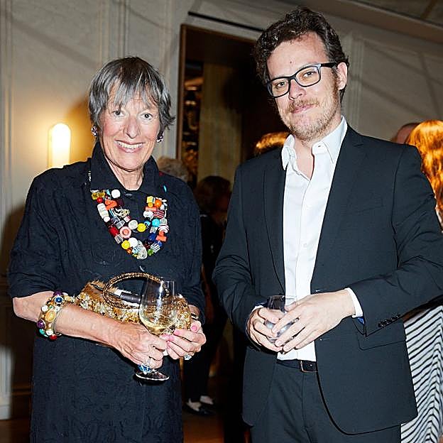 Carol Thatcher, biógrafa de Margaret Thatcher, y Manu Piñón, redactor jefe de Mujerhoy. 