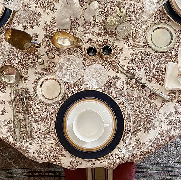 Arquitectura del Orden: las mujeres que vacían pisos de lujo y organizan mercadillos para que decores tu casa con estilo por poco dinero