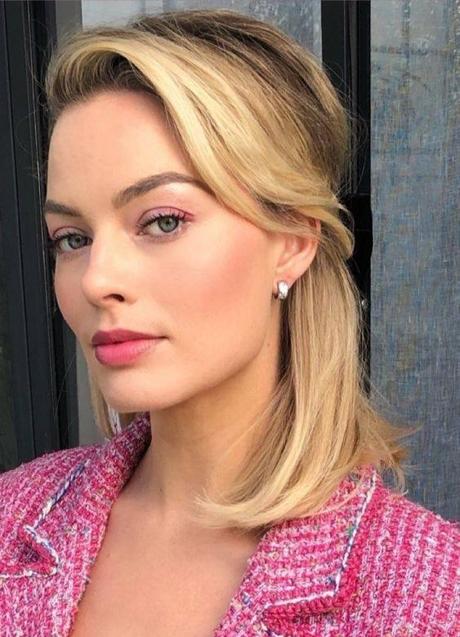 Imagen - Como peinar un flequillo de lado como el de MArgot Robbie