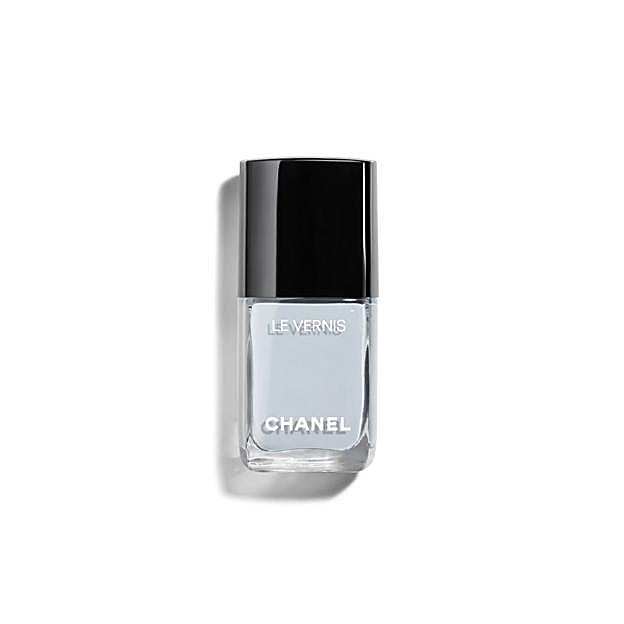 Esmalte de uñas Muse de Chanel.