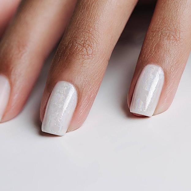 Uñas de boda marmoladas