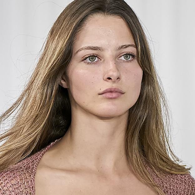 Por qué este es el tono de labios que todas las madres usan sin parar