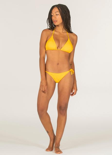 Imagen - Bikini en amarillo de Decathlon. Foto: Decathlon.