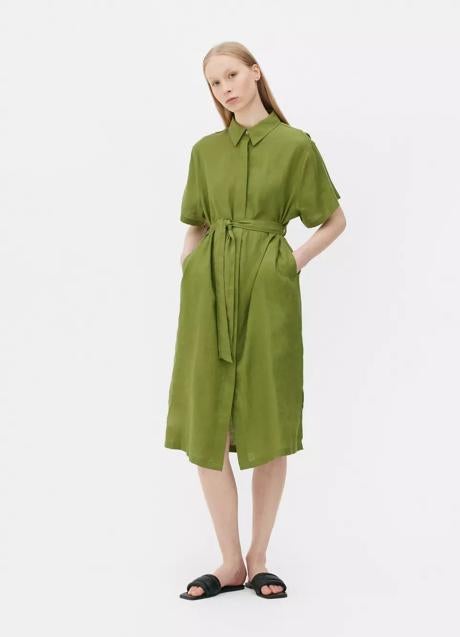 Imagen - Vestido camisero en verde de Primark. Foto: Primark.