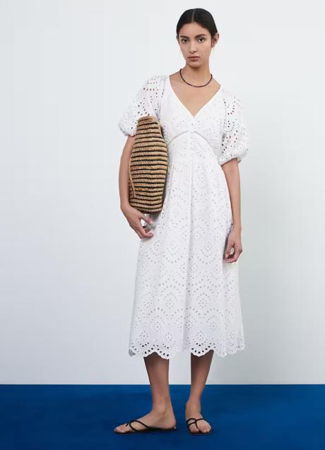 Imagen - Vestido blanco midi con bordado suizo de Tintoretto. Foto: El Corte Inglés.