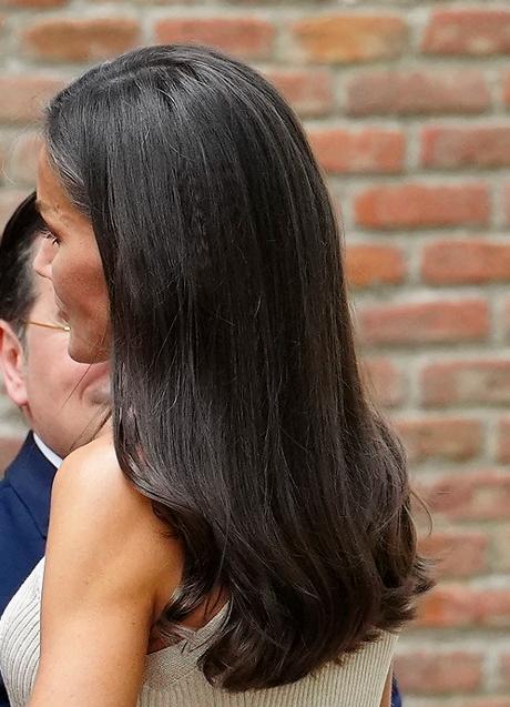 Imagen - El despiste de la reina Letizia. FOTO: Limited Pictures.