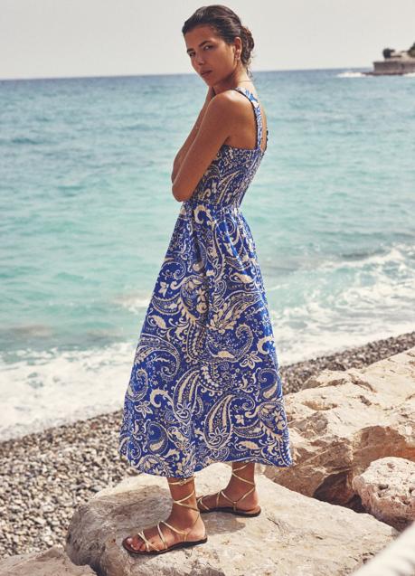 Imagen - Vestido estampado de Zara (29,99 euros)