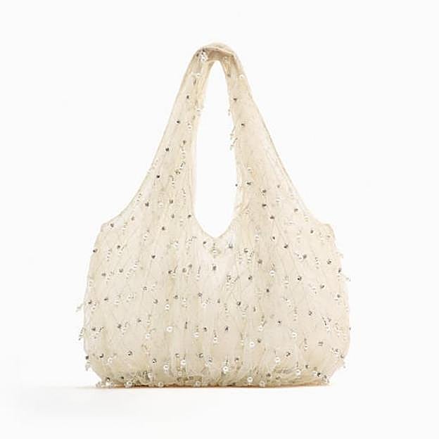 El bolso de lentejuelas de Zara.