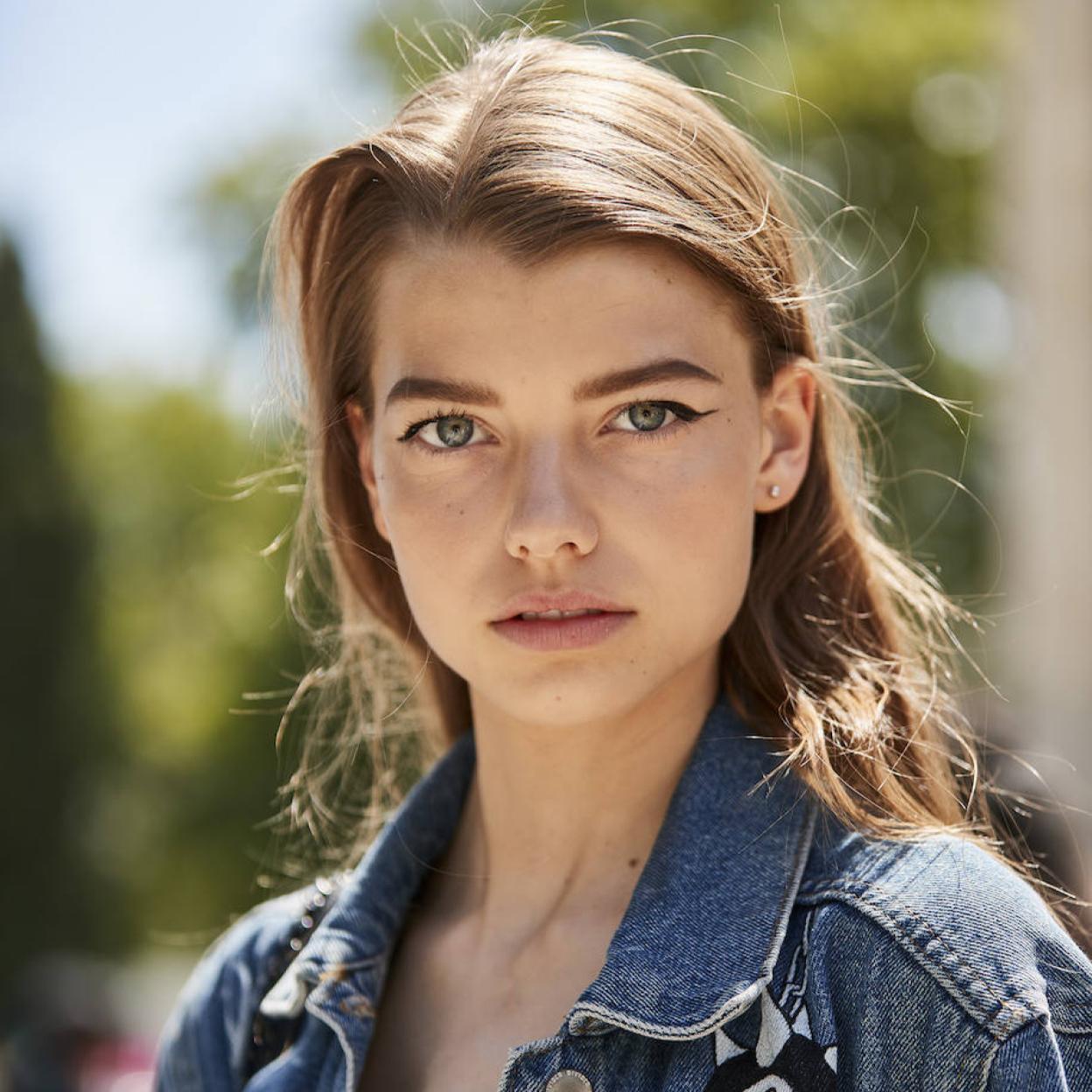 Modelo con piel uniforme