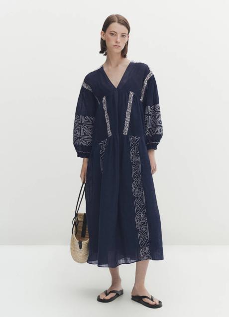 Imagen - Vestido con bordados de Massimo Dutti (149,99 euros cada prenda)