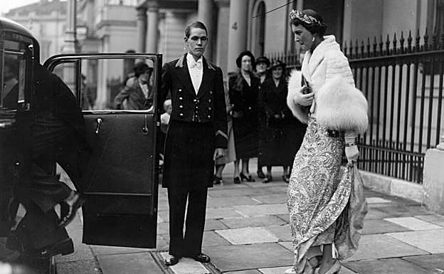 Marina de Kent sale a una fiesta.