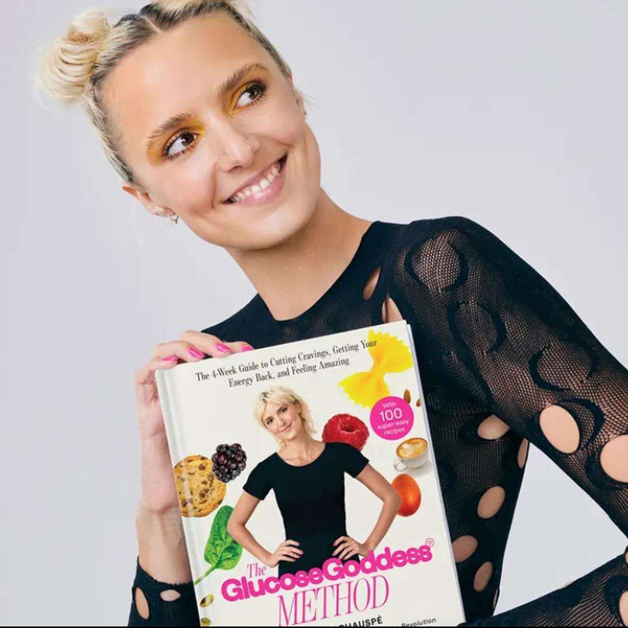 Jessie Inchauspé con su nuevo libro. 