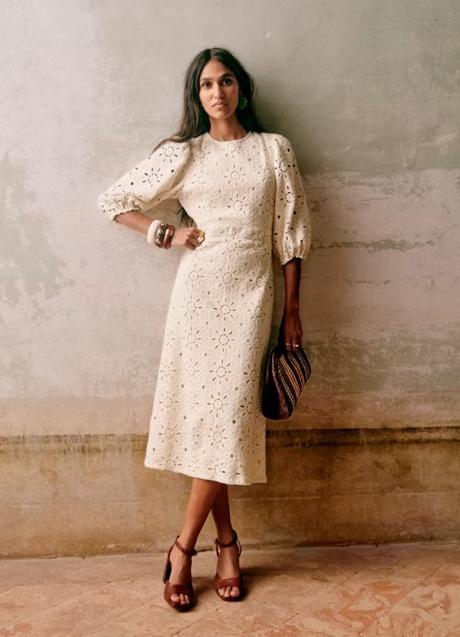 Imagen - Vestido con bordado inglés de Sezane. Cuesta 175 euros.