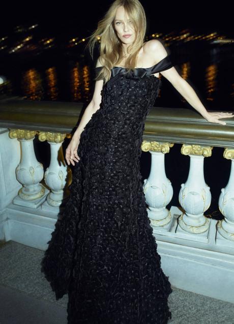 Imagen - Vanesa Paradis con vestidazo de alta costura Chanel para la temporada otoño-invierno 2023/24.