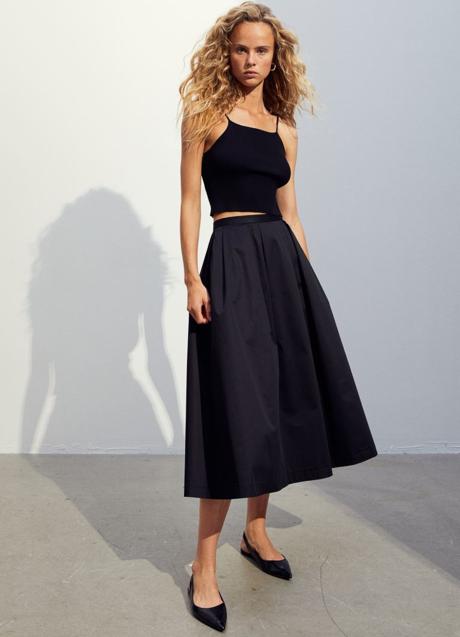 Imagen - Falda negra de H&M (34,99 euros)
